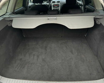 Сірий Форд Фокус, об'ємом двигуна 1.6 л та пробігом 260 тис. км за 5400 $, фото 13 на Automoto.ua