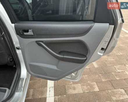 Сірий Форд Фокус, об'ємом двигуна 1.56 л та пробігом 187 тис. км за 5500 $, фото 27 на Automoto.ua