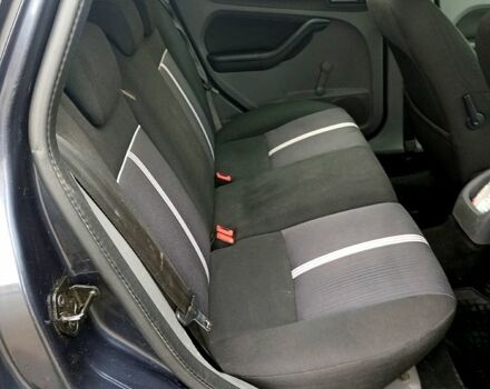 Серый Форд Фокус, объемом двигателя 1.6 л и пробегом 310 тыс. км за 6500 $, фото 7 на Automoto.ua