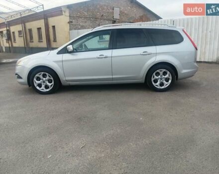 Серый Форд Фокус, объемом двигателя 1.6 л и пробегом 218 тыс. км за 6000 $, фото 3 на Automoto.ua