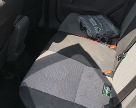 Серый Форд Фокус, объемом двигателя 1.6 л и пробегом 325 тыс. км за 3300 $, фото 6 на Automoto.ua