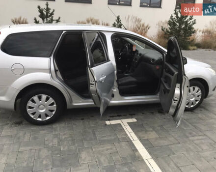 Серый Форд Фокус, объемом двигателя 1.56 л и пробегом 326 тыс. км за 5900 $, фото 9 на Automoto.ua