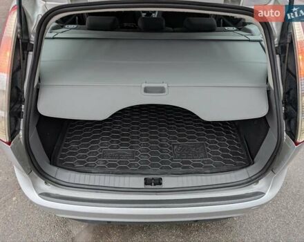 Серый Форд Фокус, объемом двигателя 1.6 л и пробегом 241 тыс. км за 6200 $, фото 23 на Automoto.ua