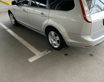 Сірий Форд Фокус, об'ємом двигуна 1.6 л та пробігом 194 тис. км за 6000 $, фото 1 на Automoto.ua