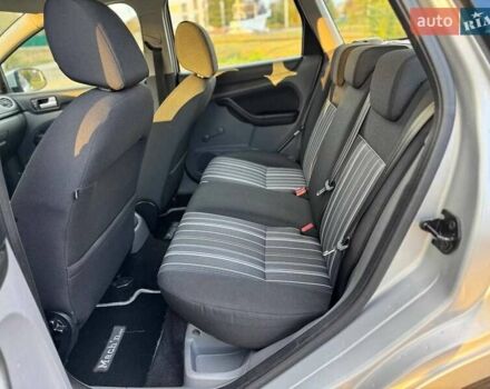 Сірий Форд Фокус, об'ємом двигуна 1.6 л та пробігом 228 тис. км за 4850 $, фото 15 на Automoto.ua