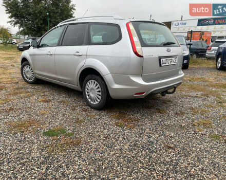 Серый Форд Фокус, объемом двигателя 1.6 л и пробегом 250 тыс. км за 5500 $, фото 3 на Automoto.ua