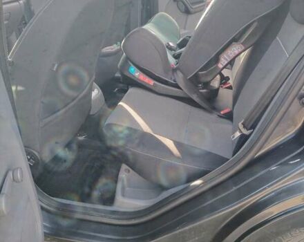 Серый Форд Фокус, объемом двигателя 1.6 л и пробегом 261 тыс. км за 5500 $, фото 11 на Automoto.ua