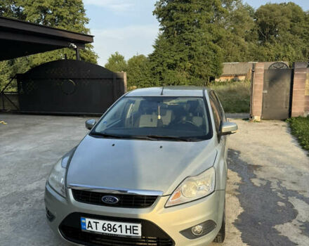 Серый Форд Фокус, объемом двигателя 1.6 л и пробегом 230 тыс. км за 4650 $, фото 1 на Automoto.ua