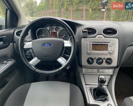 Сірий Форд Фокус, об'ємом двигуна 1.6 л та пробігом 303 тис. км за 6200 $, фото 50 на Automoto.ua