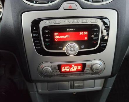 Серый Форд Фокус, объемом двигателя 1.6 л и пробегом 220 тыс. км за 5699 $, фото 24 на Automoto.ua