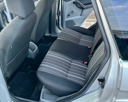 Серый Форд Фокус, объемом двигателя 1.6 л и пробегом 232 тыс. км за 6300 $, фото 9 на Automoto.ua