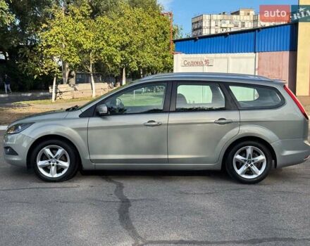 Сірий Форд Фокус, об'ємом двигуна 1.6 л та пробігом 300 тис. км за 5990 $, фото 1 на Automoto.ua