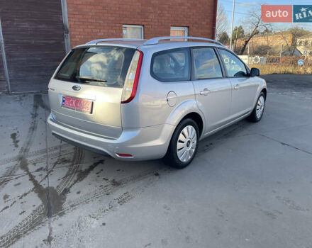 Сірий Форд Фокус, об'ємом двигуна 1.6 л та пробігом 236 тис. км за 5600 $, фото 4 на Automoto.ua