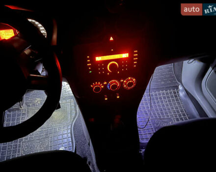 Серый Форд Фокус, объемом двигателя 1.6 л и пробегом 270 тыс. км за 5999 $, фото 66 на Automoto.ua