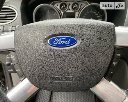 Серый Форд Фокус, объемом двигателя 1.56 л и пробегом 272 тыс. км за 4999 $, фото 9 на Automoto.ua