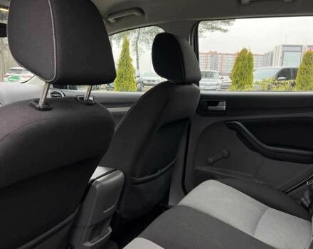 Серый Форд Фокус, объемом двигателя 1.5 л и пробегом 175 тыс. км за 5400 $, фото 17 на Automoto.ua