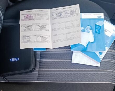 Серый Форд Фокус, объемом двигателя 1.6 л и пробегом 224 тыс. км за 6100 $, фото 15 на Automoto.ua