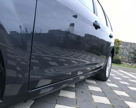 Серый Форд Фокус, объемом двигателя 1.6 л и пробегом 177 тыс. км за 6899 $, фото 7 на Automoto.ua