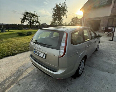 Серый Форд Фокус, объемом двигателя 1.6 л и пробегом 230 тыс. км за 4950 $, фото 3 на Automoto.ua