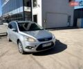 Серый Форд Фокус, объемом двигателя 1.6 л и пробегом 257 тыс. км за 5000 $, фото 1 на Automoto.ua