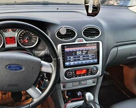 Серый Форд Фокус, объемом двигателя 1.6 л и пробегом 310 тыс. км за 6000 $, фото 14 на Automoto.ua