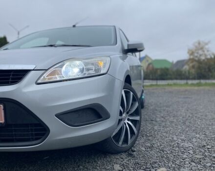 Серый Форд Фокус, объемом двигателя 1.6 л и пробегом 302 тыс. км за 5999 $, фото 7 на Automoto.ua