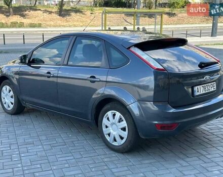 Серый Форд Фокус, объемом двигателя 1.6 л и пробегом 260 тыс. км за 5100 $, фото 3 на Automoto.ua