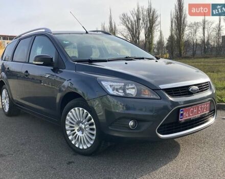 Серый Форд Фокус, объемом двигателя 1.6 л и пробегом 228 тыс. км за 6999 $, фото 43 на Automoto.ua
