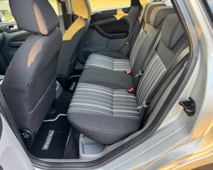 Сірий Форд Фокус, об'ємом двигуна 1.6 л та пробігом 226 тис. км за 4800 $, фото 8 на Automoto.ua