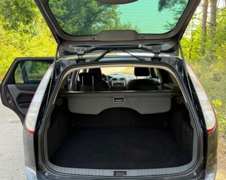 Серый Форд Фокус, объемом двигателя 1.6 л и пробегом 217 тыс. км за 6000 $, фото 17 на Automoto.ua