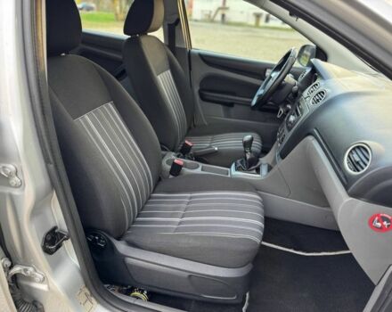 Сірий Форд Фокус, об'ємом двигуна 1.6 л та пробігом 226 тис. км за 4800 $, фото 11 на Automoto.ua