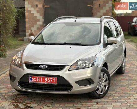 Серый Форд Фокус, объемом двигателя 1.6 л и пробегом 232 тыс. км за 6300 $, фото 3 на Automoto.ua