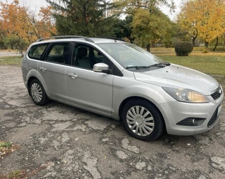 Серый Форд Фокус, объемом двигателя 1.8 л и пробегом 290 тыс. км за 3200 $, фото 1 на Automoto.ua