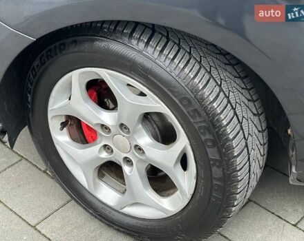 Сірий Форд Фокус, об'ємом двигуна 1.6 л та пробігом 276 тис. км за 5700 $, фото 15 на Automoto.ua