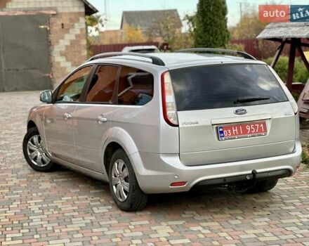 Серый Форд Фокус, объемом двигателя 1.6 л и пробегом 232 тыс. км за 6300 $, фото 4 на Automoto.ua