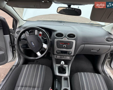 Сірий Форд Фокус, об'ємом двигуна 1.56 л та пробігом 187 тис. км за 5500 $, фото 11 на Automoto.ua