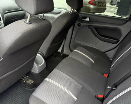 Сірий Форд Фокус, об'ємом двигуна 1.56 л та пробігом 278 тис. км за 5300 $, фото 16 на Automoto.ua