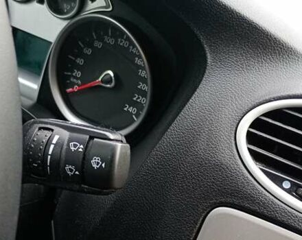 Сірий Форд Фокус, об'ємом двигуна 1.6 л та пробігом 169 тис. км за 6600 $, фото 29 на Automoto.ua