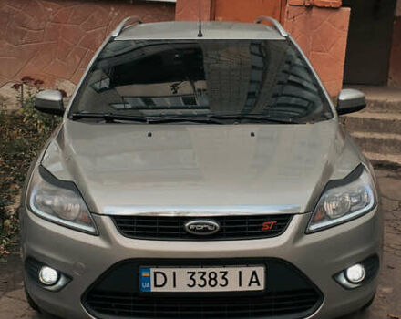 Серый Форд Фокус, объемом двигателя 1.75 л и пробегом 325 тыс. км за 5750 $, фото 1 на Automoto.ua