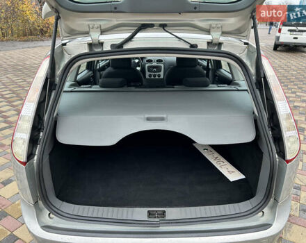 Сірий Форд Фокус, об'ємом двигуна 1.6 л та пробігом 200 тис. км за 5990 $, фото 27 на Automoto.ua