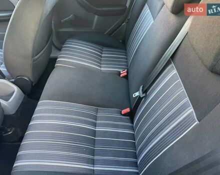 Серый Форд Фокус, объемом двигателя 1.6 л и пробегом 237 тыс. км за 5400 $, фото 17 на Automoto.ua