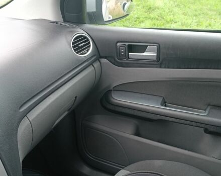 Серый Форд Фокус, объемом двигателя 0 л и пробегом 260 тыс. км за 5100 $, фото 8 на Automoto.ua