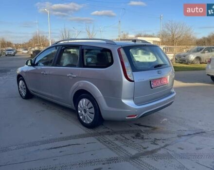 Серый Форд Фокус, объемом двигателя 1.6 л и пробегом 237 тыс. км за 5400 $, фото 2 на Automoto.ua