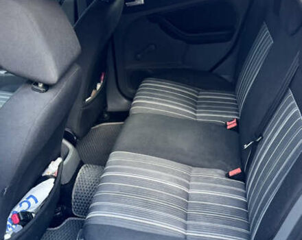 Сірий Форд Фокус, об'ємом двигуна 1.6 л та пробігом 246 тис. км за 5499 $, фото 11 на Automoto.ua