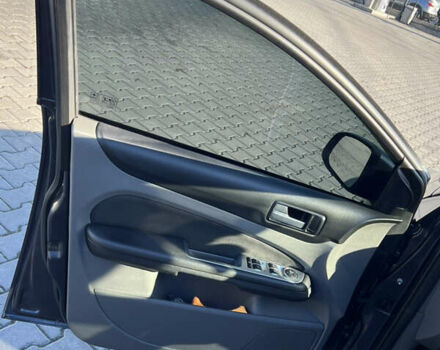 Серый Форд Фокус, объемом двигателя 1.6 л и пробегом 270 тыс. км за 5999 $, фото 29 на Automoto.ua