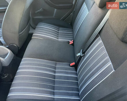 Сірий Форд Фокус, об'ємом двигуна 1.6 л та пробігом 236 тис. км за 5600 $, фото 16 на Automoto.ua