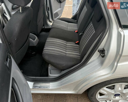 Сірий Форд Фокус, об'ємом двигуна 1.56 л та пробігом 187 тис. км за 5500 $, фото 22 на Automoto.ua