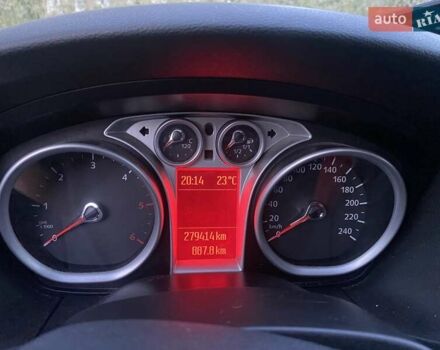 Сірий Форд Фокус, об'ємом двигуна 1.6 л та пробігом 279 тис. км за 5900 $, фото 11 на Automoto.ua