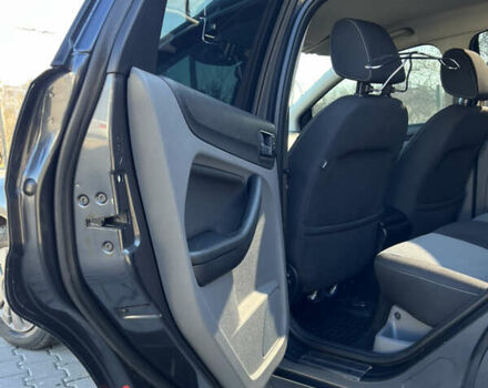 Серый Форд Фокус, объемом двигателя 1.6 л и пробегом 270 тыс. км за 5999 $, фото 33 на Automoto.ua