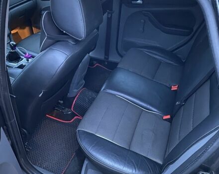 Серый Форд Фокус, объемом двигателя 1.6 л и пробегом 292 тыс. км за 5200 $, фото 5 на Automoto.ua